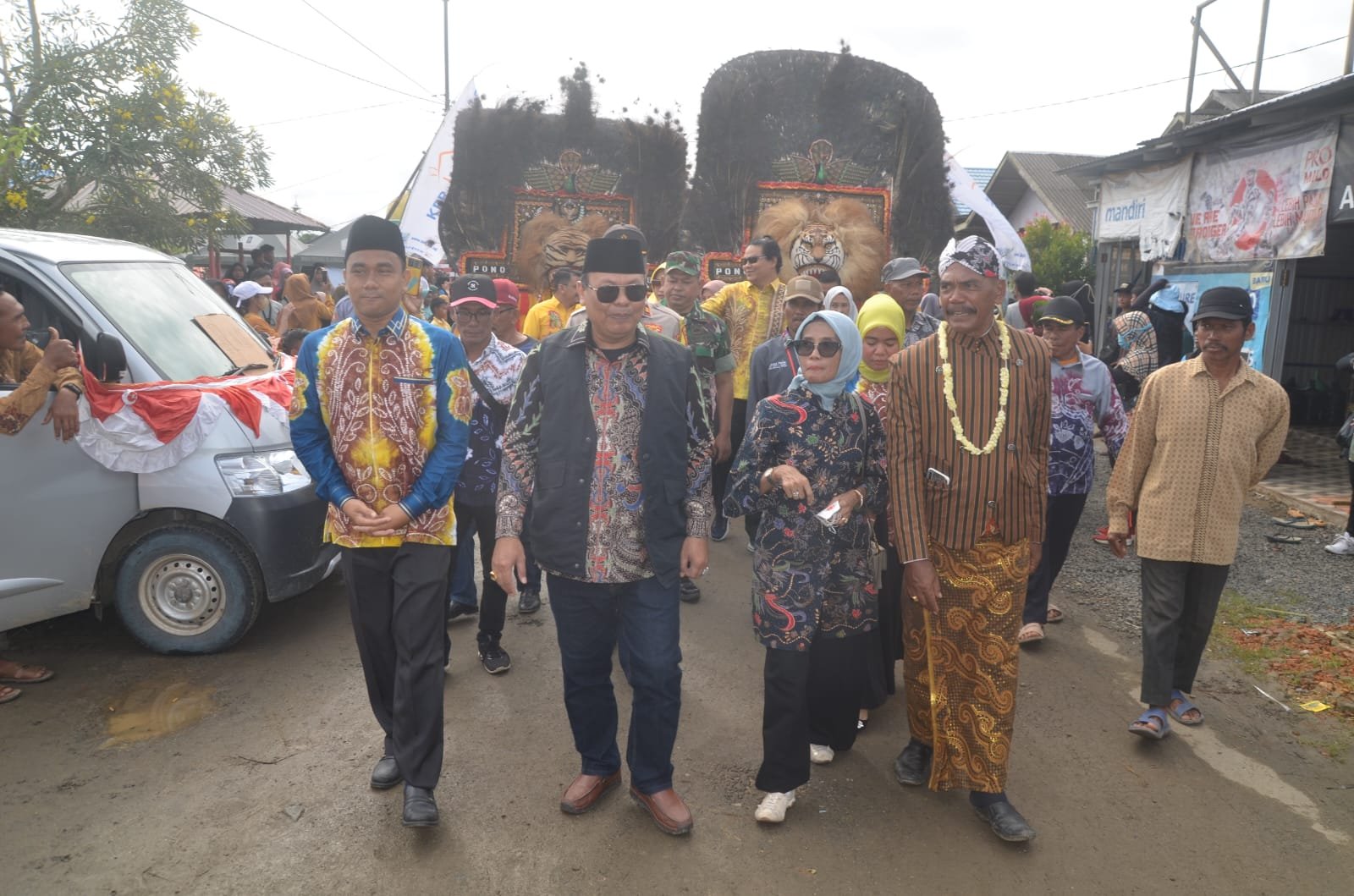 Pj Bupati Batola Hadiri Peringatan Hari Jadi Desa Karang Bunga Ke 34