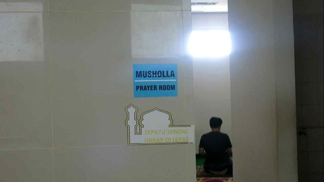Miris, Mushola RSUD Idaman Kurang Terawat 2 mussola