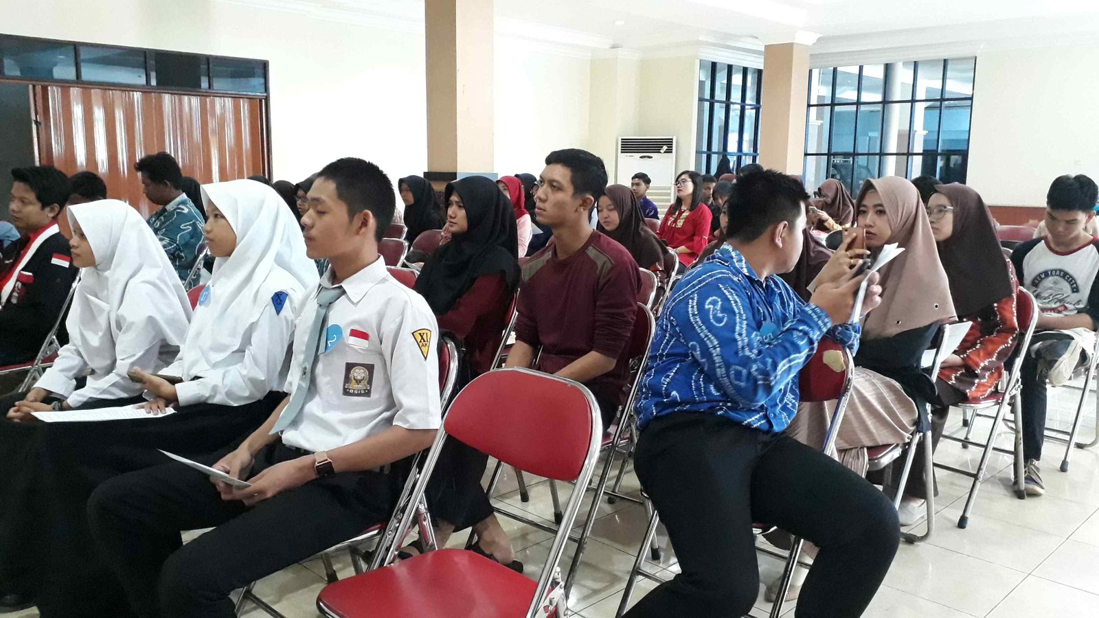 Menjelang Hari Sumpah Pemuda Diwarnai Puluhan Lomba Ilmiah 2 20181006 101946