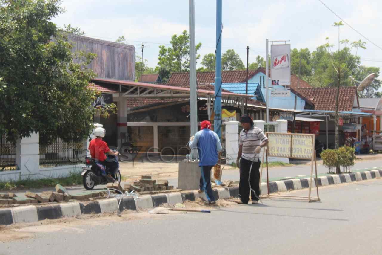 Tiang PJU di Ganti Berbahan Galvanis 2 pju