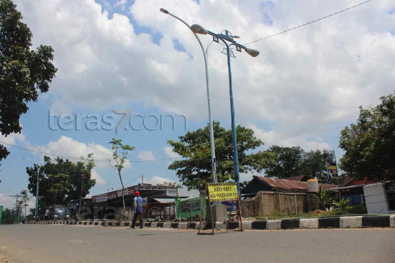 Tiang PJU di Ganti Berbahan Galvanis 3 pju1