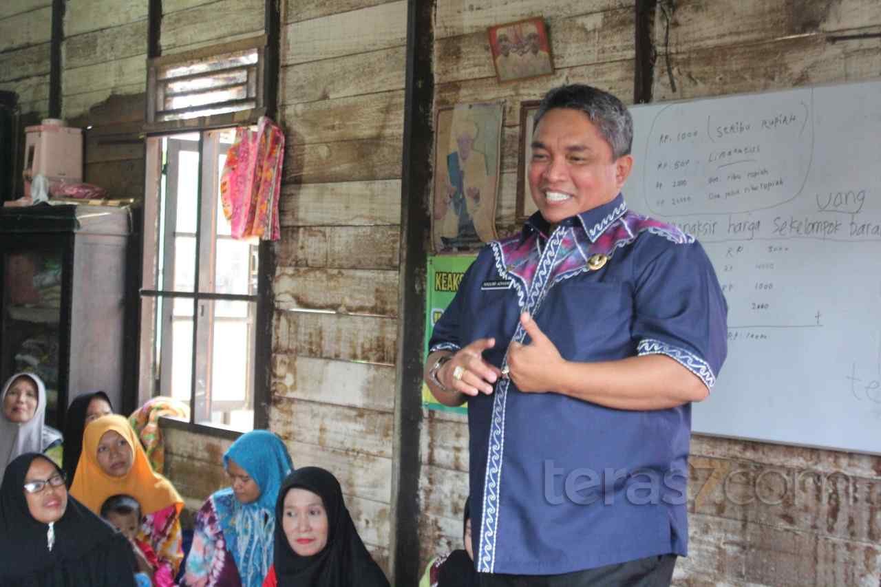 Walikota Banjarbaru H Nadjmi Adhani: Ada yang Unik di Sini 3 walkot keaksaraan2