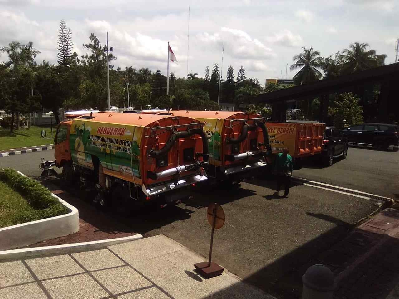 Terbanyak, Guru Khalil Terima Rp. 1,65 Triliun TKDD Dari Gubernur Kalsel 3 WhatsApp Image 2018 12 21 at 01.06.58