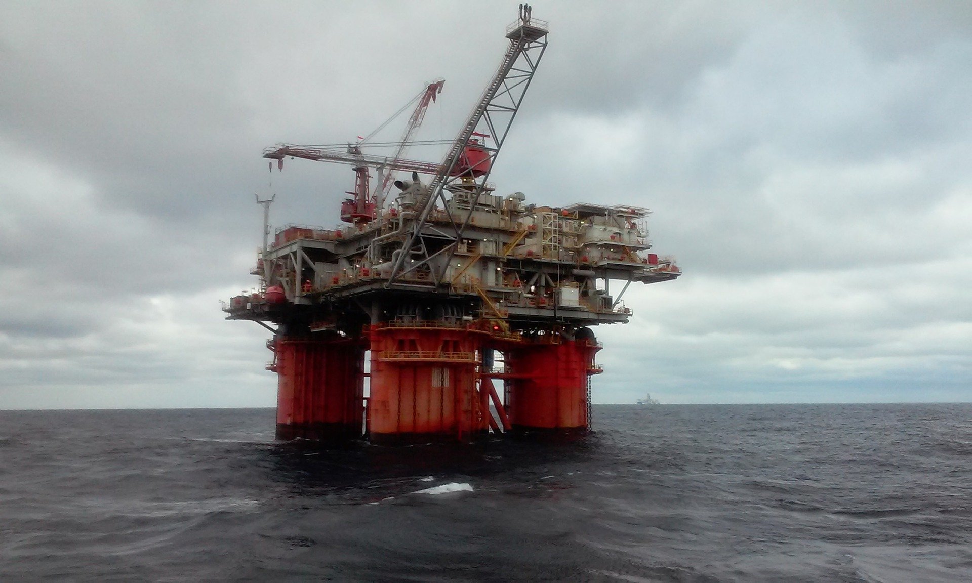oil rig 5232047 1920