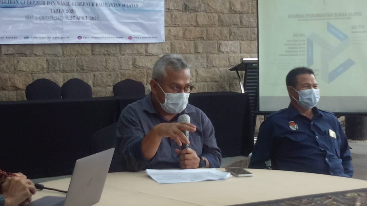Komisioner KPU RI Arief Budiman saat menghadiri sosialisasi tahapan dan jadwal pelaksanaan Pemungutan Suara Ulang PSU Pilgub Kalsel