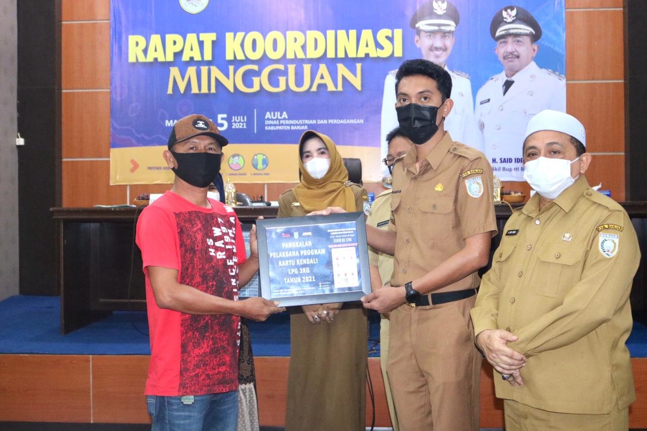 Pemkab Banjar luncurkan Kartu Kendali LPG 3 Kg bersubsidi yang akan pertama kali dilaksanakan di 7 kelurahan yang ada di Kecamatan Martapura