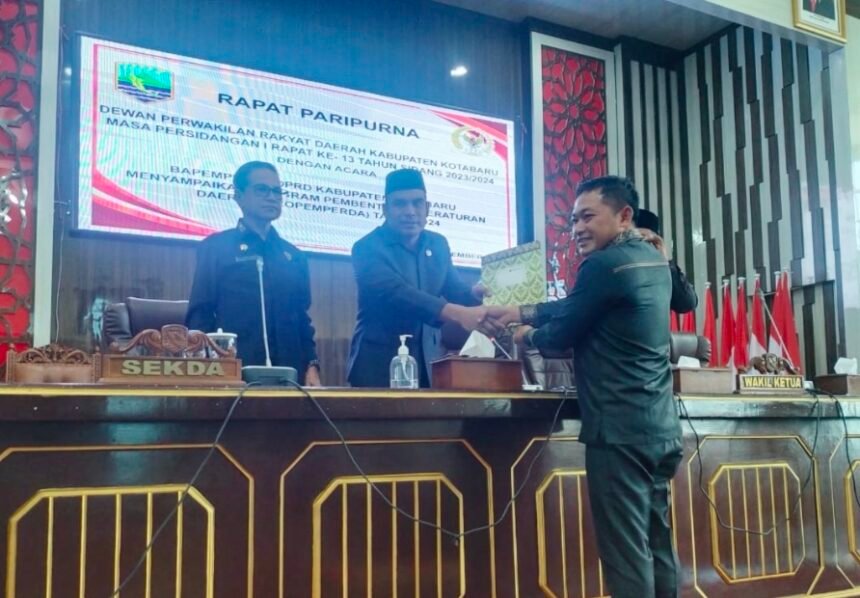 Laporan Bapemperda DPRD Kotabaru Terhadap Rencana Propemperda Tahun ...