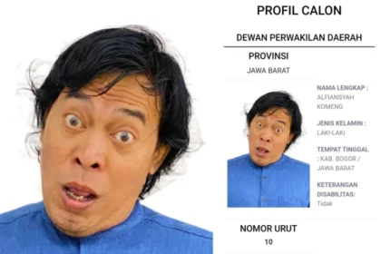 10 42 36 komeng 1707905044