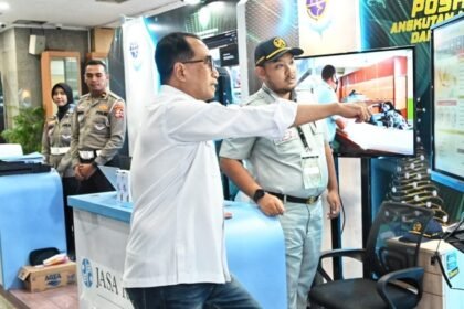 14 35 07 menteri perhubungan budi karya sumadi disebuah kesempatan foto 840x576