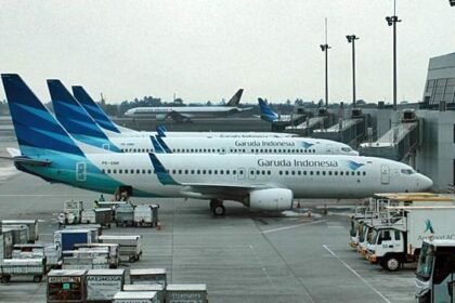 gambar pesawat internasional di bandara soekarno hatta 2