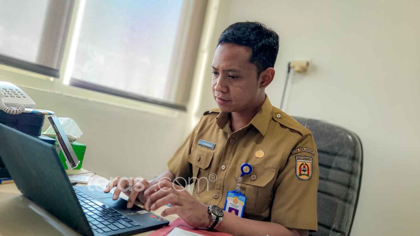 Pembangunan Trotoar di Kemuning Banjarbaru Sudah Hampir Setengah Jalan 2 11 30 44 WhatsApp Image 2023 05 29 at 14.35.55