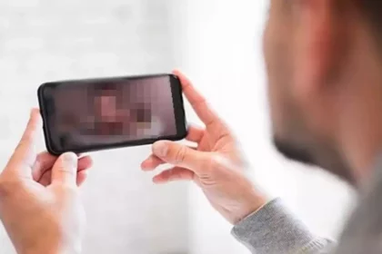 ilustrasi video syur istimewa.jpg