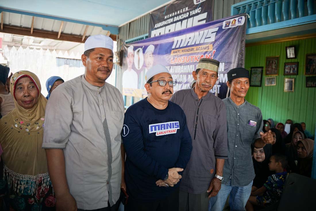 Tak Tergiur Janji, Warga Aluh-Aluh Dukung Saidi Mansyur-Said Idrus Lanjutkan Kerja Nyata 2 BCE05741