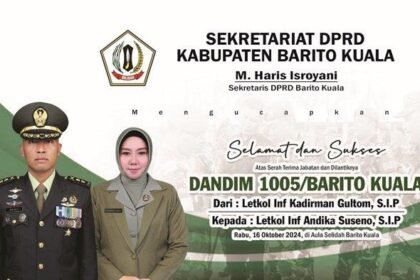 Sekwan M Haris Isroyani SSos dan staf Sekretariat DPRD Kabupaten Baritos