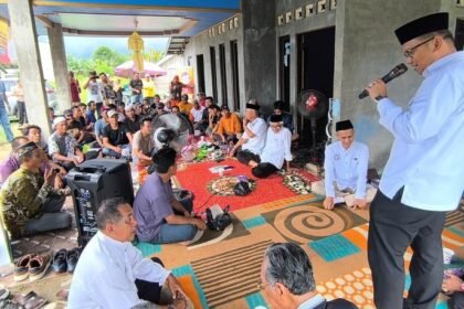 bersama warga banua lawas