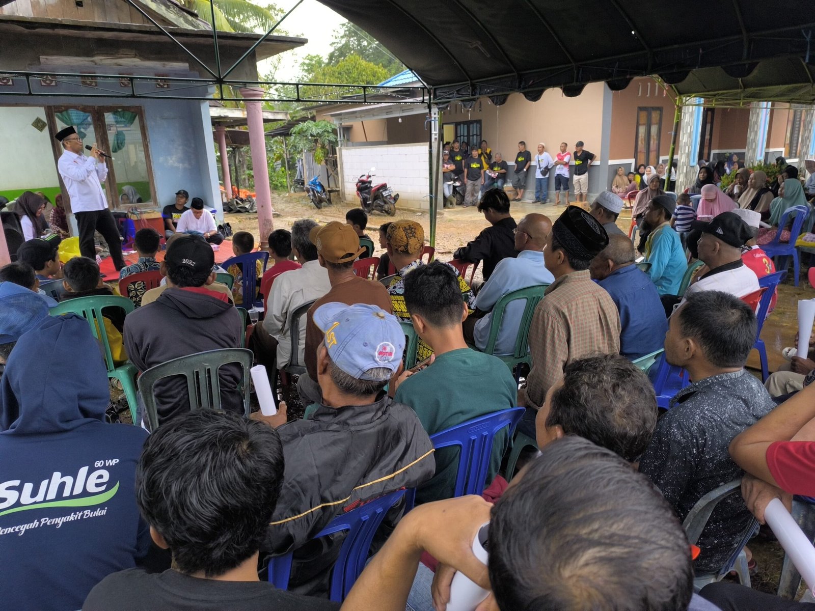 Kampanye Haji Fani - Habib Taufan Diguyur Hujan Deras, Massa Tak Goyah 2 WhatsApp Image 2024 11 04 at 17.29.56 scaled