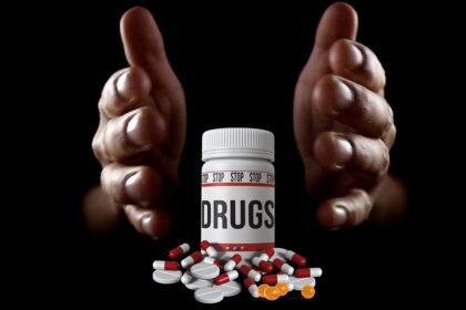 drugs 3541680 1280