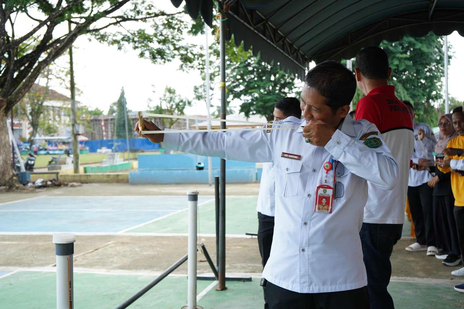 Semarak HUT ke-80 RI, SKPD Tapin Lestarikan Permainan Tradisional Balogo dan Bakatikan 2 IMG 20250813 WA0013 scaled
