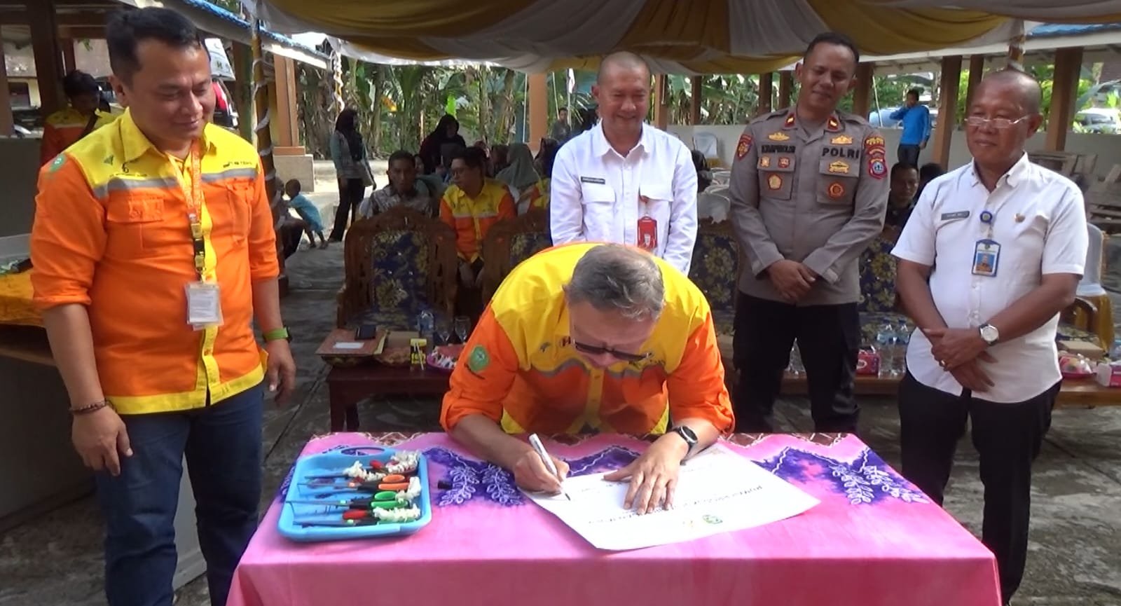 Sasirangan Budi Mulya Siap Tampil di China ASEAN Expo 2025 2 IMG 20250815 WA0000 1