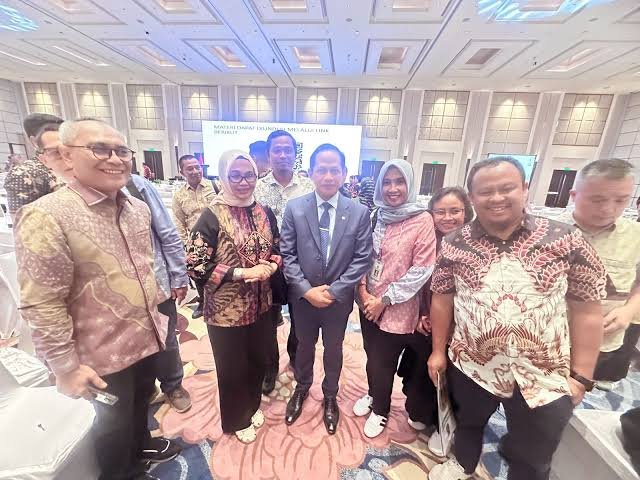 Tanbu hadiri rapat nasional