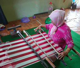 Tenun Pagatan 4