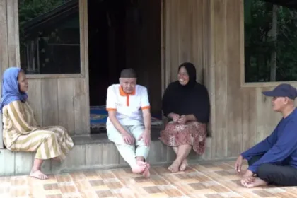Enam Tahun Tak Dapat Melihat Adian Kembali Nikmati Terangnya Dunia Berkat Operasi Katarak Gratis new 585x329 1