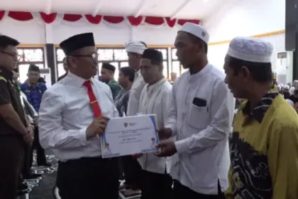 Salurkan Insentif new 585x329 1