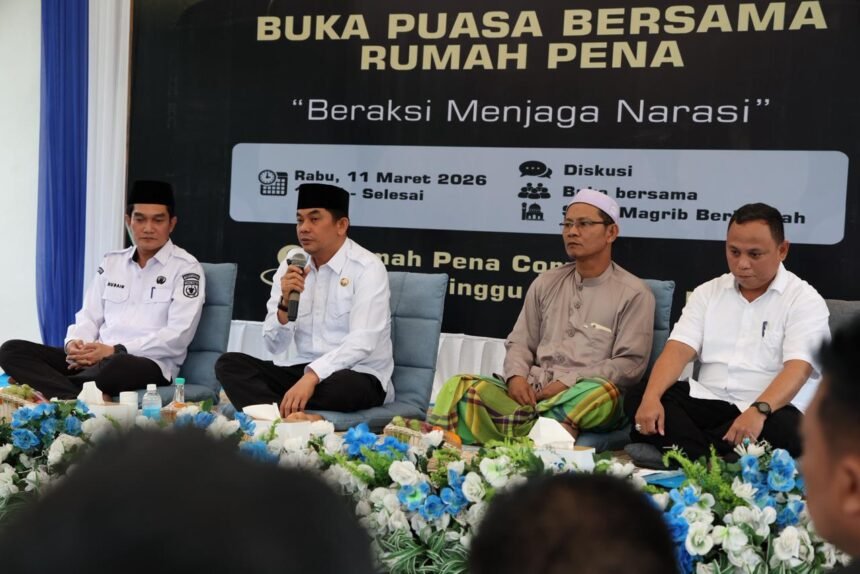 1773364240 Bupati Tanah Bumbu Andi Rudi Latif Resmikan Kantor Rumah Pena