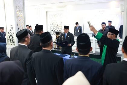 1773713563 Bupati Andi Rudi Latif Lantik 23 Pejabat Tekankan Kinerja Birokrasi
