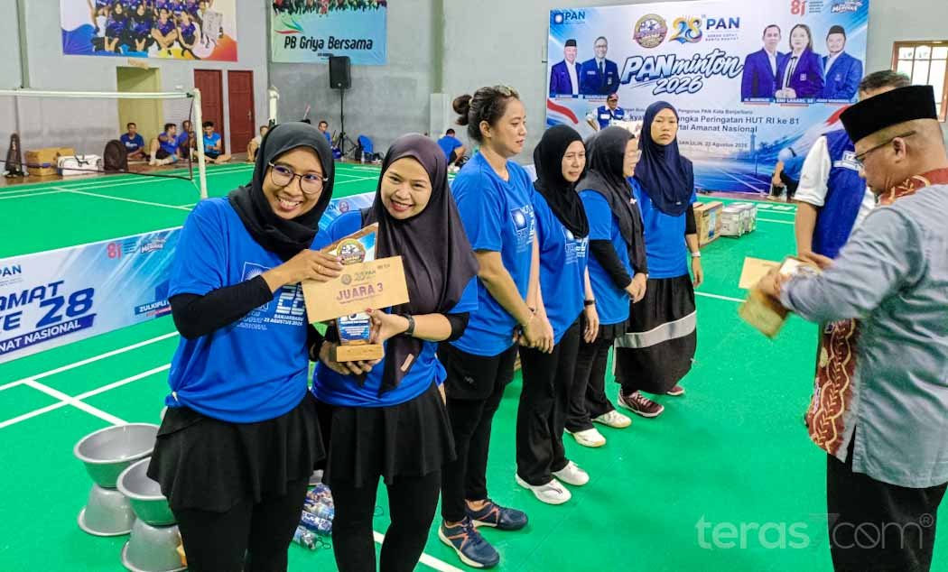 PANminton Jadi Panggung Kebersamaan PAN Banjarbaru di Momen HUT ke-28 Partai dan HUT ke-81 RI 3 IMG 20260823 163315