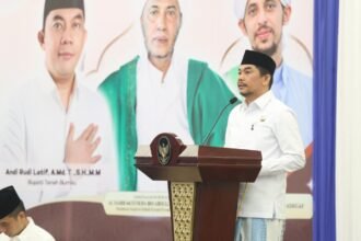 Pemkab Tanah Bumbu gelar istighosah dan doa bersama di Masjid Al Falah masyarakat dan pemerintah berdoa hadapi kemarau dan karhutla 3