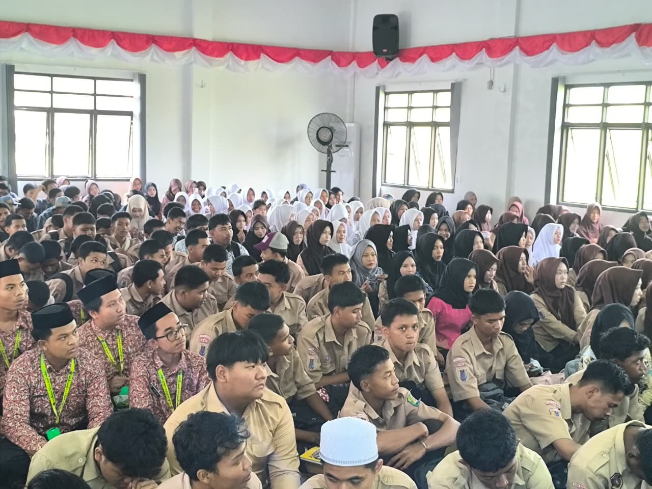 aksi go to school tanah bumbu